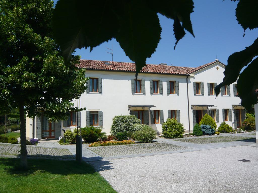 Residenza Serena มีราโน ภายนอก รูปภาพ